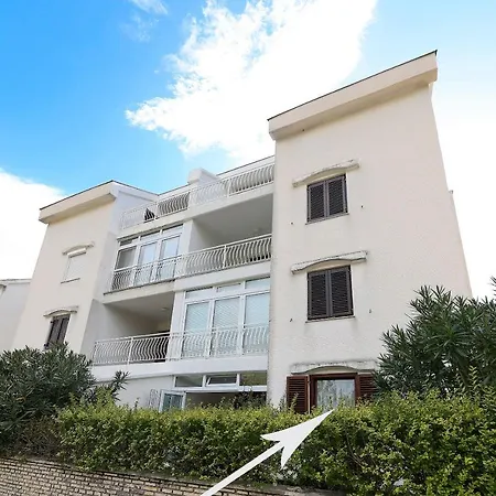 Dunja Apartman Jadranovo